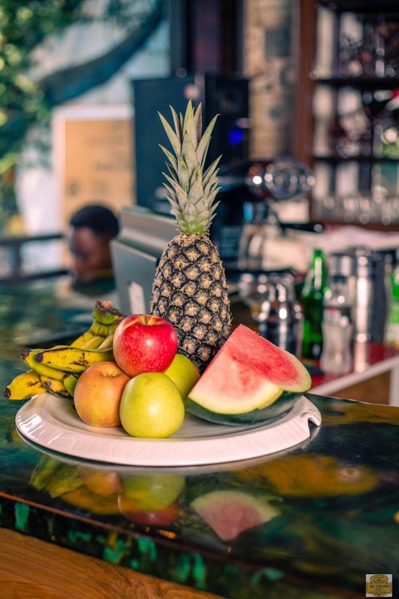 Mj Grand Hotel Accra Exterior photo